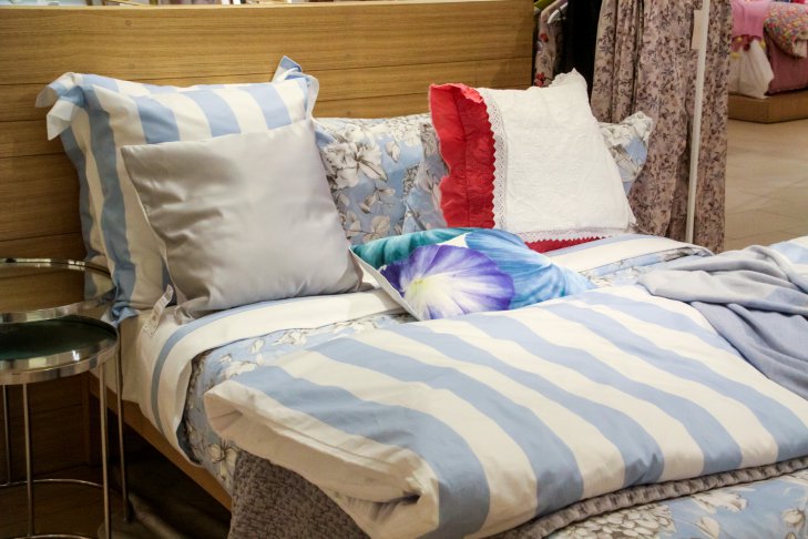 An welchen Wochentagen sollten Sie Ihre Bettwäsche wechseln: Tipps, um Glück zu finden Bett