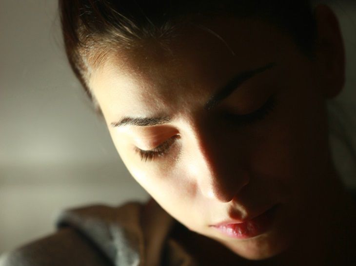 Was geschiedene Frauen bereuen: Psychologen haben die 3 wichtigsten Dinge genannt Frau