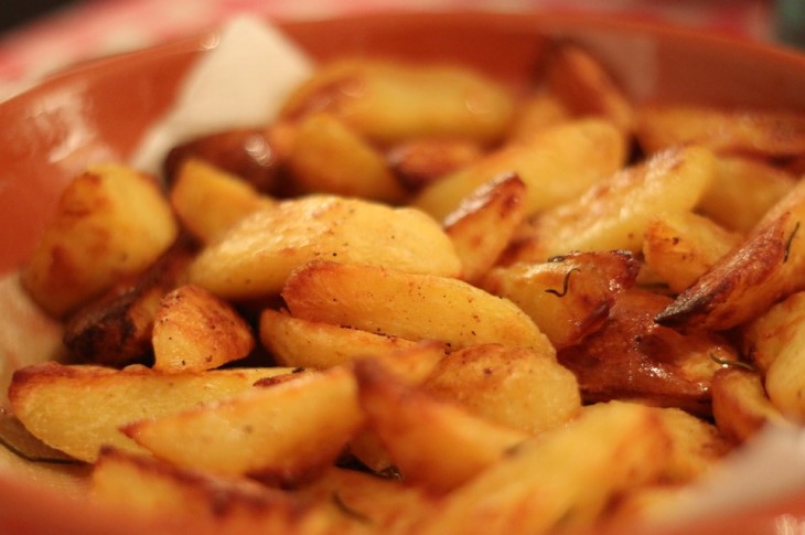 Ärzte haben herausgefunden, dass der Verzehr von Bratkartoffeln zu Depressionen führt. Kartoffeln