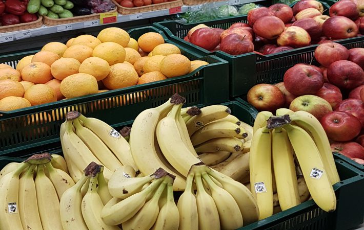 So wählen Sie wirklich reifes Obst und Gemüse im Laden aus: wichtige Punkte Früchte