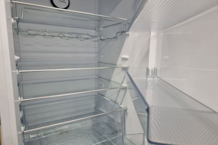 Warum Sie Pflanzenöl nicht im Kühlschrank aufbewahren können: Es stellt sich heraus, dass dies ein Fehler ist Kühlschrank