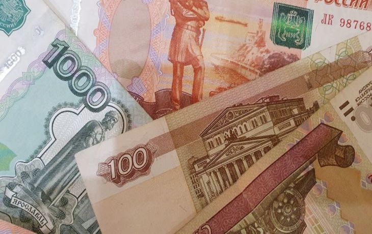 Putin kündigte eine Entscheidung über ungenutzte Restbestände des Mutterschaftskapitals an Geld