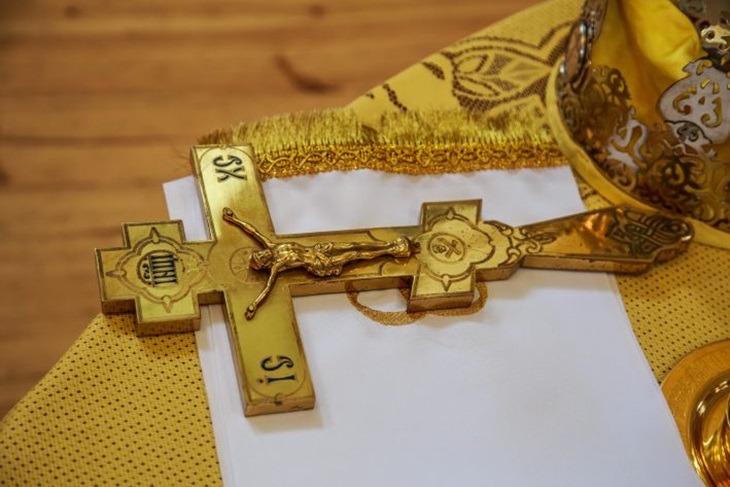 „Ohne Zeremonie“: Der Mufti antwortete, was mit jemandem zu tun sei, der auf das orthodoxe Kreuz getreten sei Kreuzen