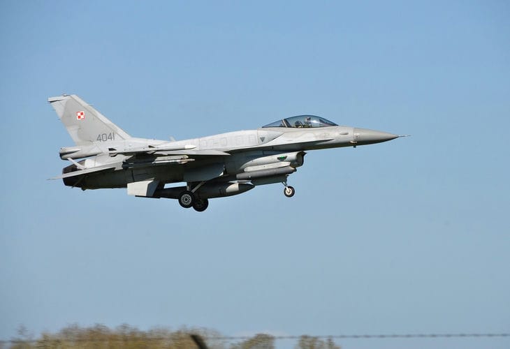 Israel hat den libanesischen Luftraum verletzt Kämpfer