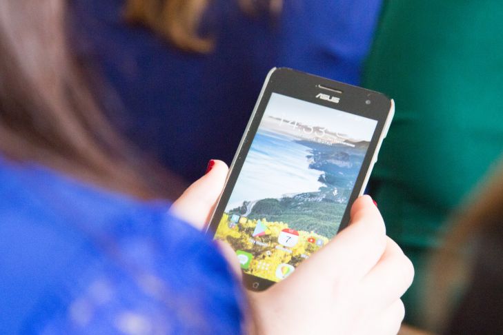 Folgendes sollten Sie tun, bevor Sie Ihr Telefon aufladen: Ihr Akku hält doppelt so lange Telefon