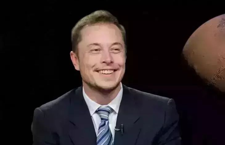 Elon Musk hat eine unerwartete Vorhersage über die Zukunft der Vereinigten Staaten gemacht Maske