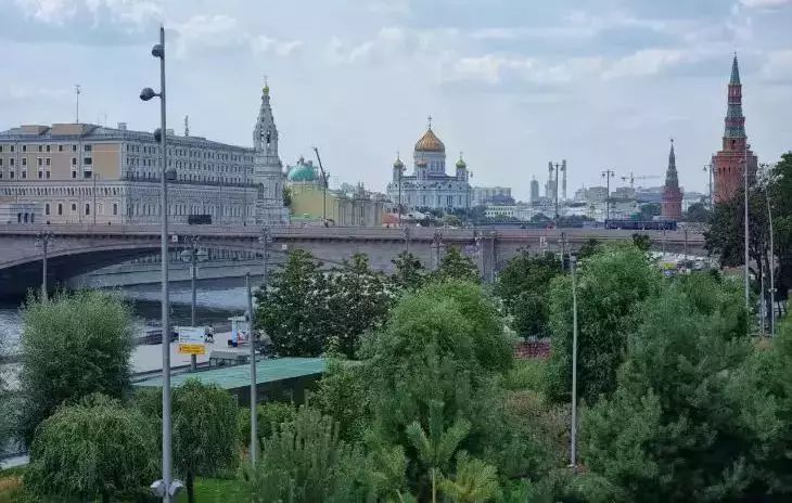 Europaabgeordneter aus der Slowakei kam nach Moskau, um sich für die Russophobie im Westen zu entschuldigen Moskau
