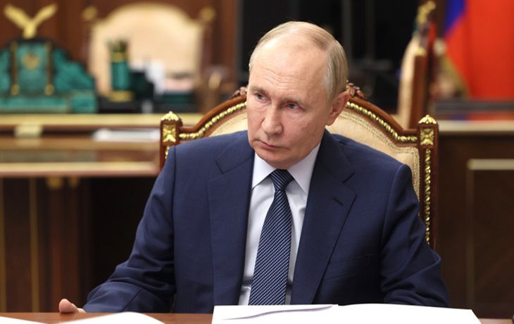 Putin hat die Freundschaftsspiele bis auf weiteres abgesagt Putin