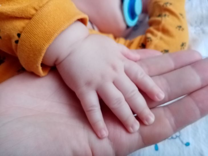 Schwangere Frauen in Moskau erhielten einen Brief von Patriarch Kirill Baby